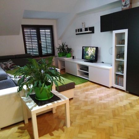 Receptiva Bl Apartment บันยาลูกา ภายนอก รูปภาพ