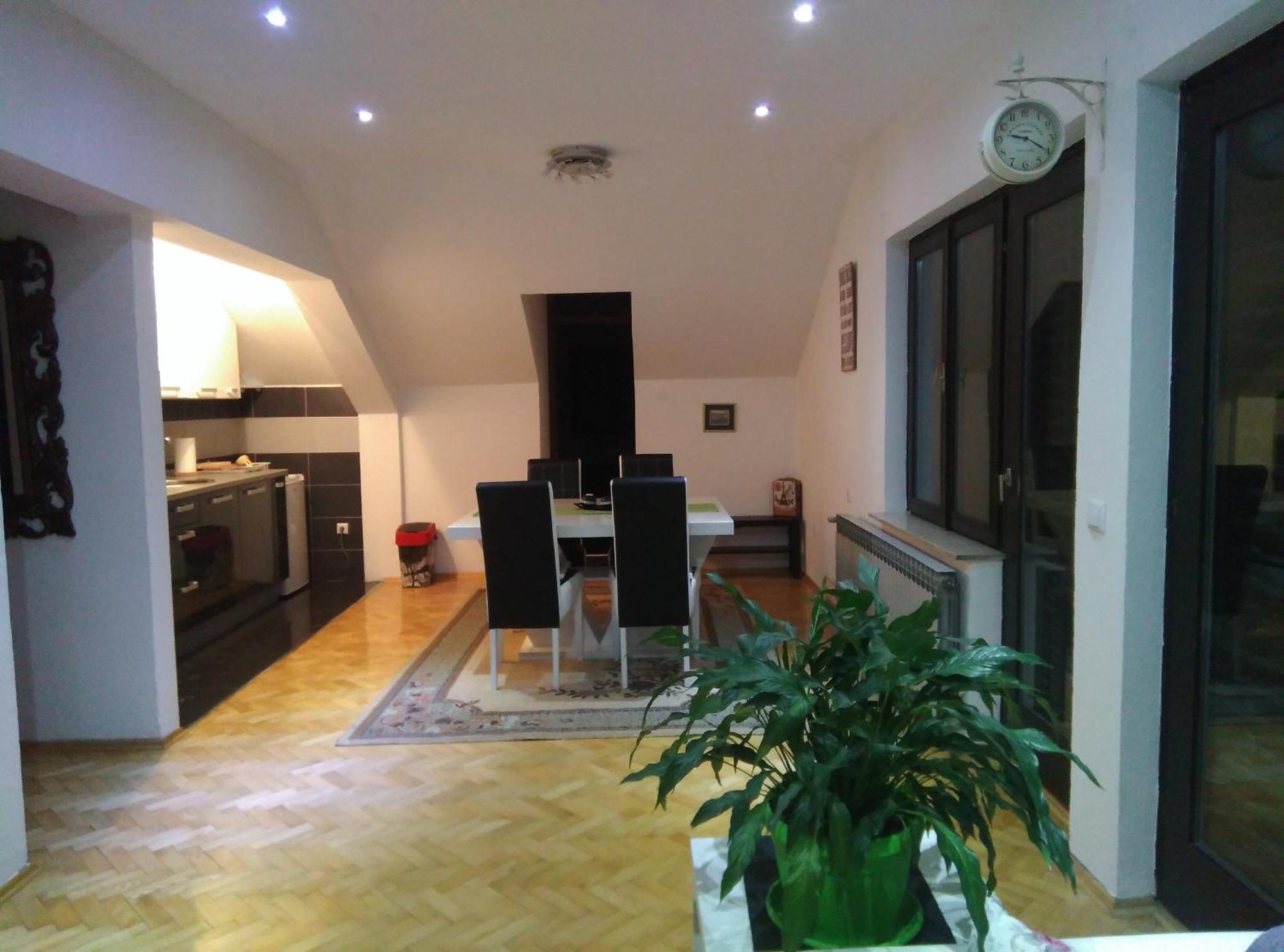 Receptiva Bl Apartment บันยาลูกา ภายนอก รูปภาพ
