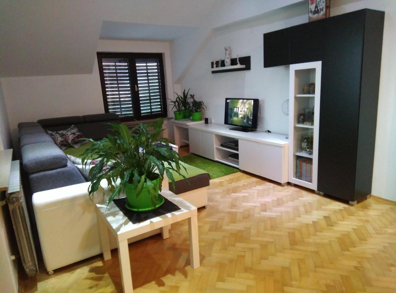 Receptiva Bl Apartment บันยาลูกา ภายนอก รูปภาพ