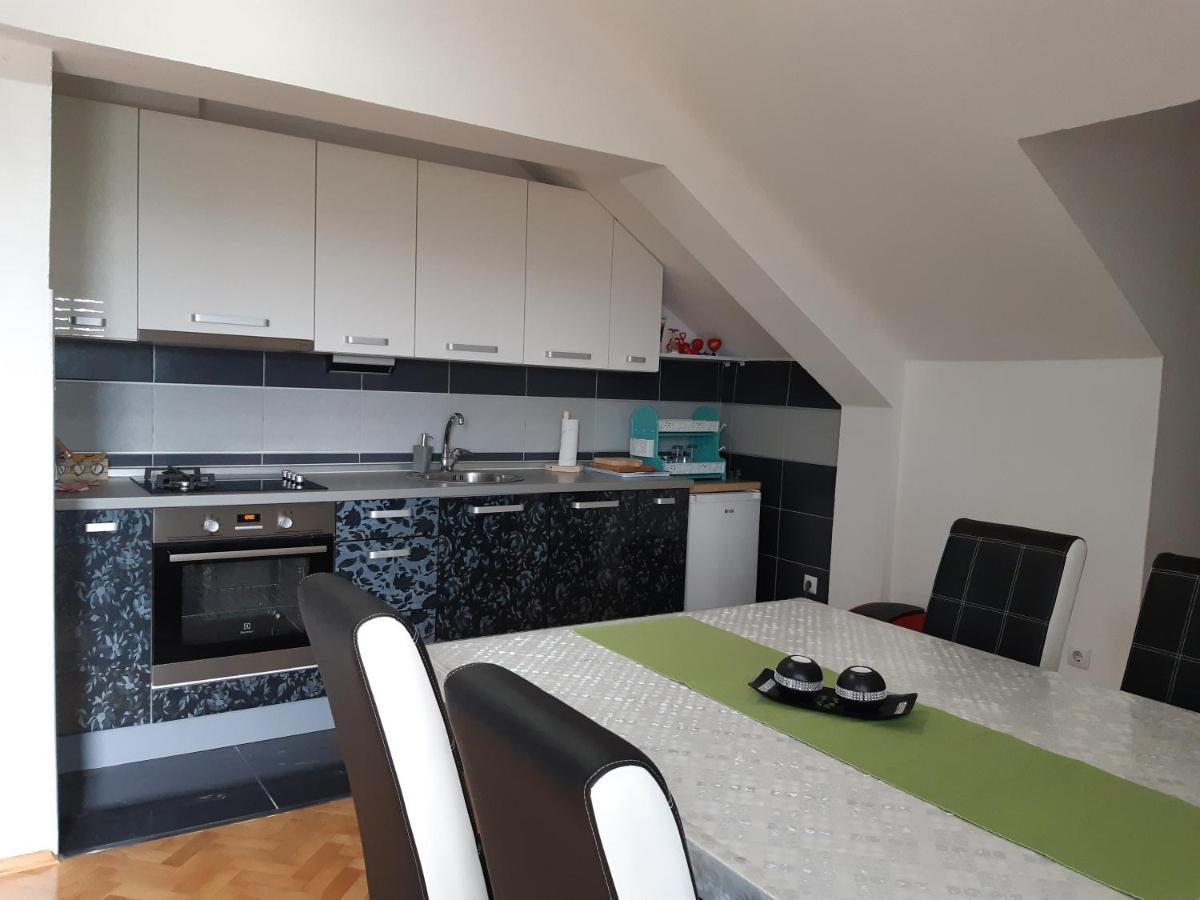 Receptiva Bl Apartment บันยาลูกา ภายนอก รูปภาพ