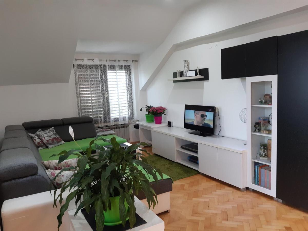 Receptiva Bl Apartment บันยาลูกา ภายนอก รูปภาพ